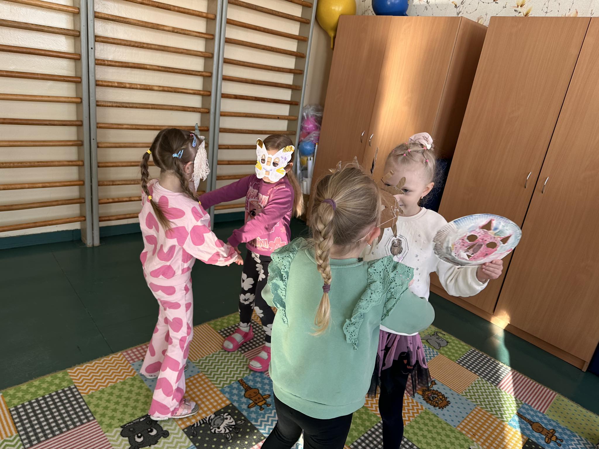 dc9d478a-4b8a-4b4e-a21a-0295249109b5